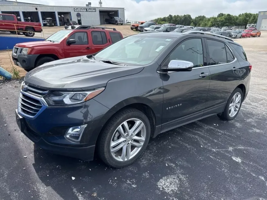 2020 Chevrolet Equinox Premier photo 1