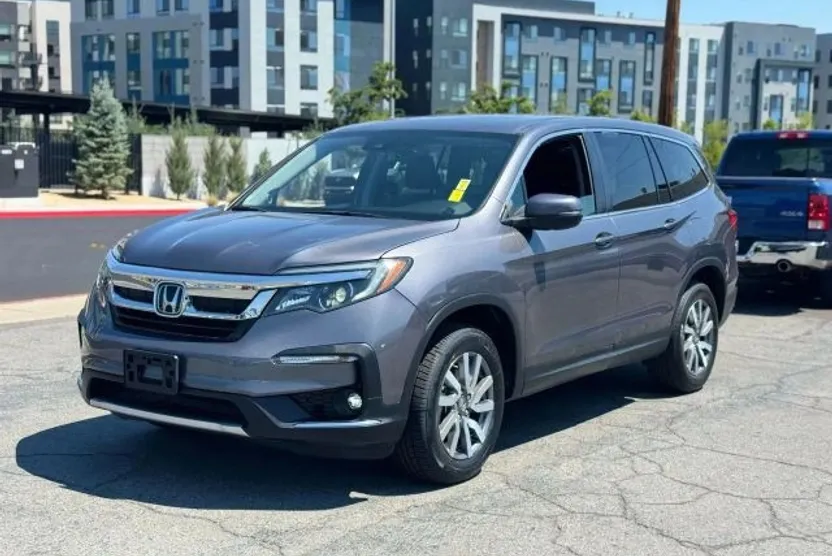 2022 Honda Pilot EX-L Sport photo 1