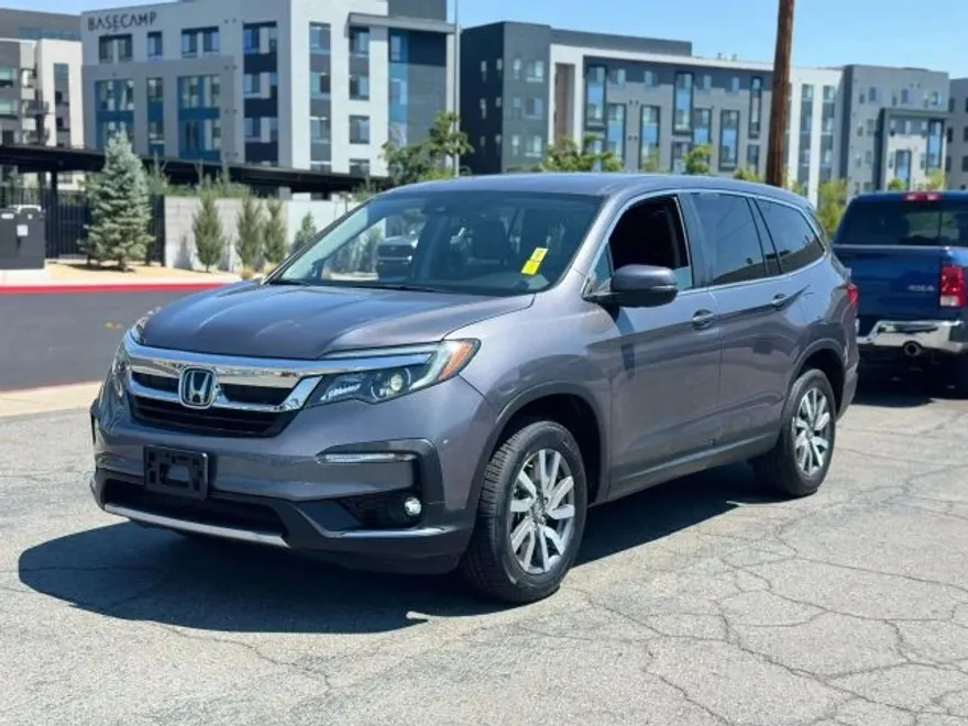 2022 Honda Pilot EX-L Sport photo 1
