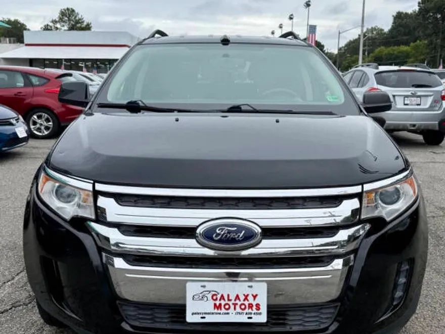 2013 Ford Edge SE photo 1