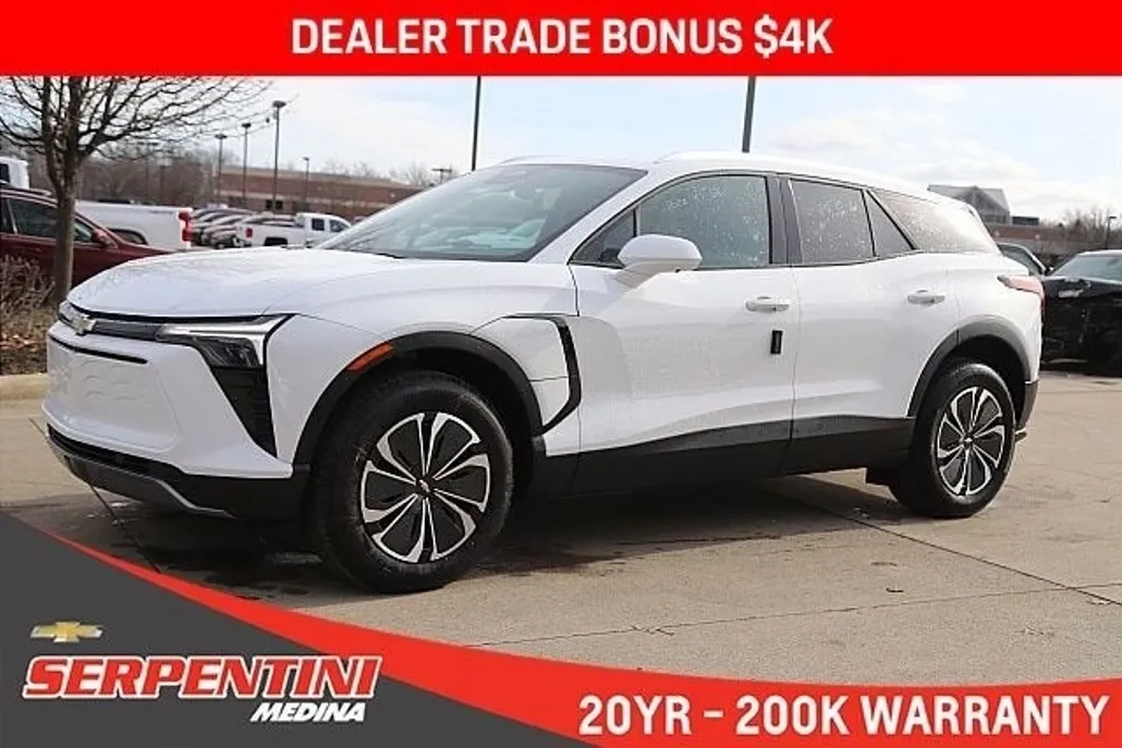 2025 Chevrolet Blazer EV photo 1