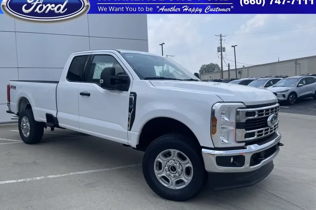 2025 Ford F-350 XLT photo 1