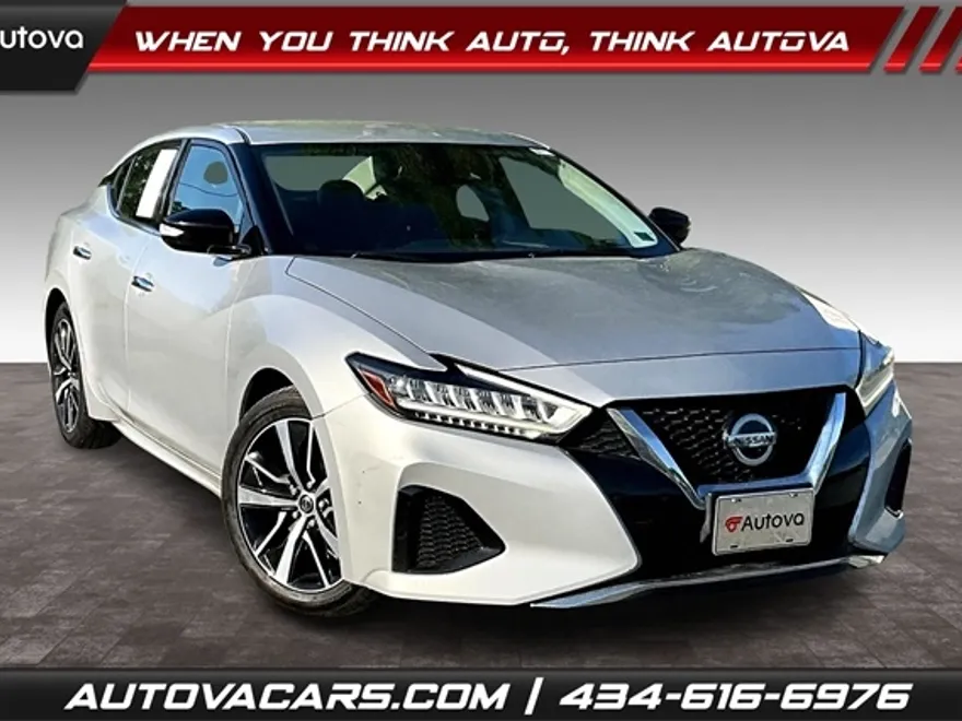 2021 Nissan Maxima SV photo 1