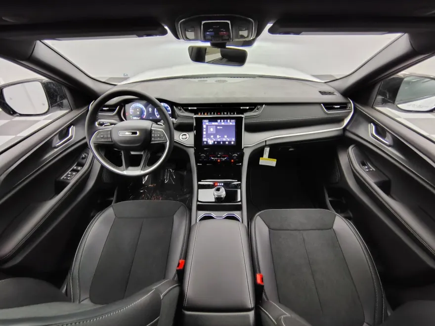 2025 Jeep Grand Cherokee Altitude X photo 1