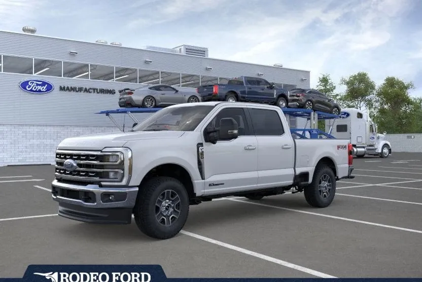 2026 Ford F-350 Lariat photo 1