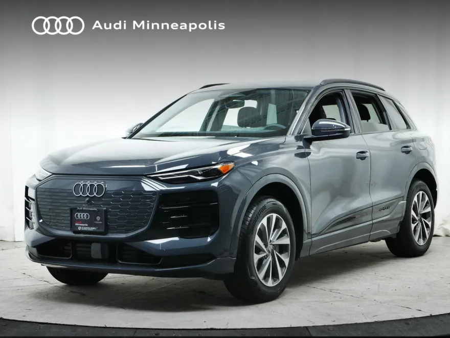 2025 Audi Q6 E-tron Premium photo 1