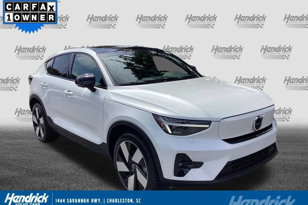 2023 Volvo C40 Recharge Ultimate photo 1
