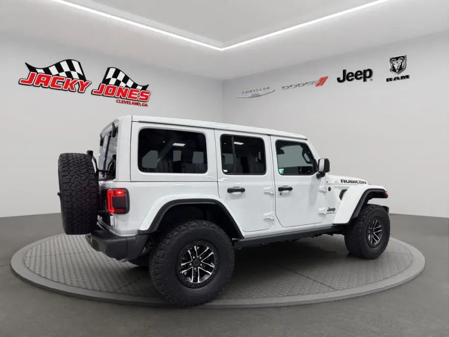 2025 Jeep Wrangler Rubicon X photo 1