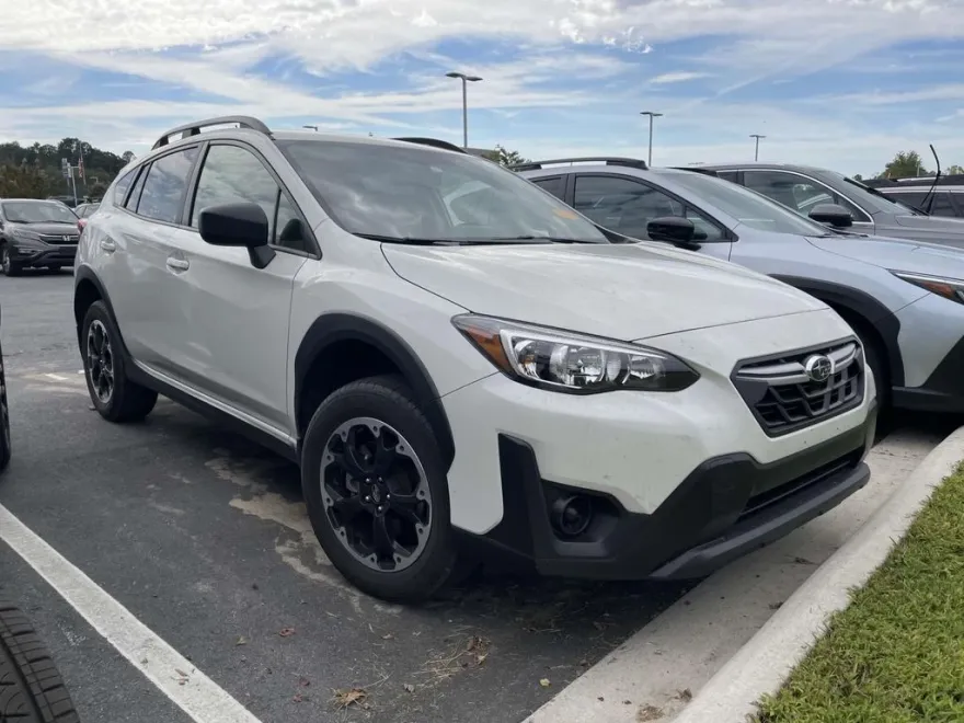 2023 Subaru Crosstrek Base photo 1