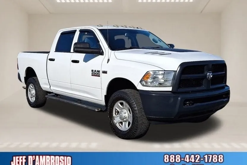 2015 Ram 2500 Tradesman photo 1
