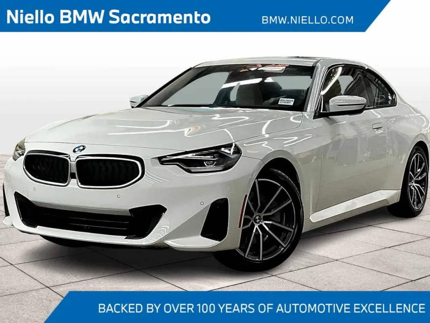 2025 Bmw 230i photo 1