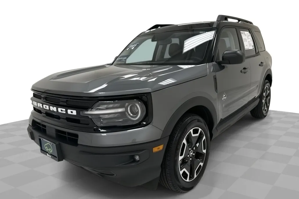 2023 Ford Bronco Sport Outer Banks photo 1
