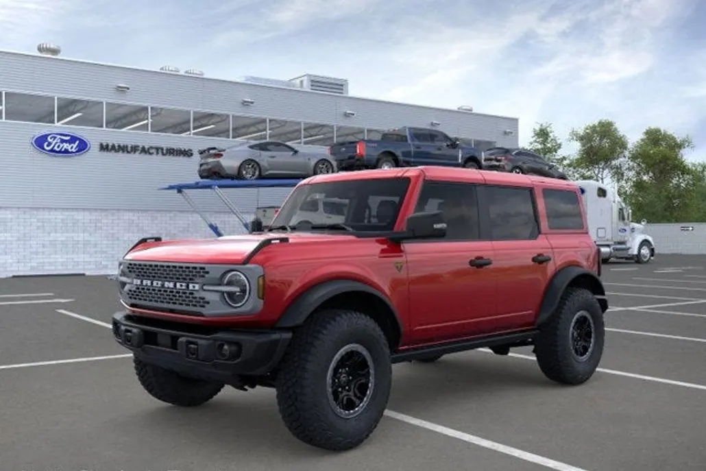 2025 Ford Bronco Badlands photo 1