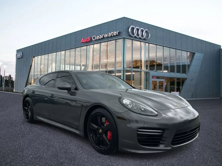 2015 Porsche Panamera GTS photo 1