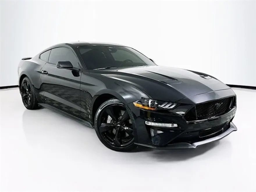 2022 Ford Mustang GT Premium photo 1
