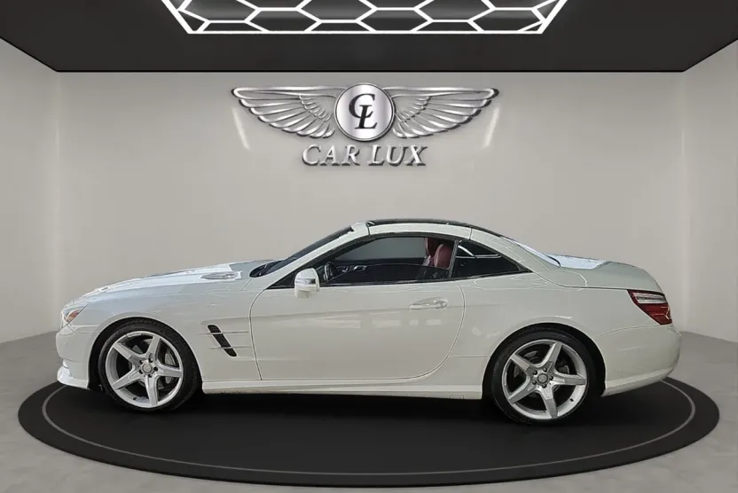 2013 Mercedes Benz SL 550 photo 1