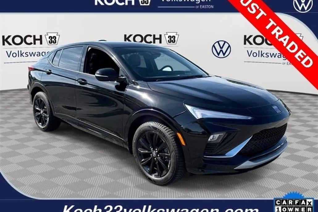 2024 Buick Envista ST photo 1