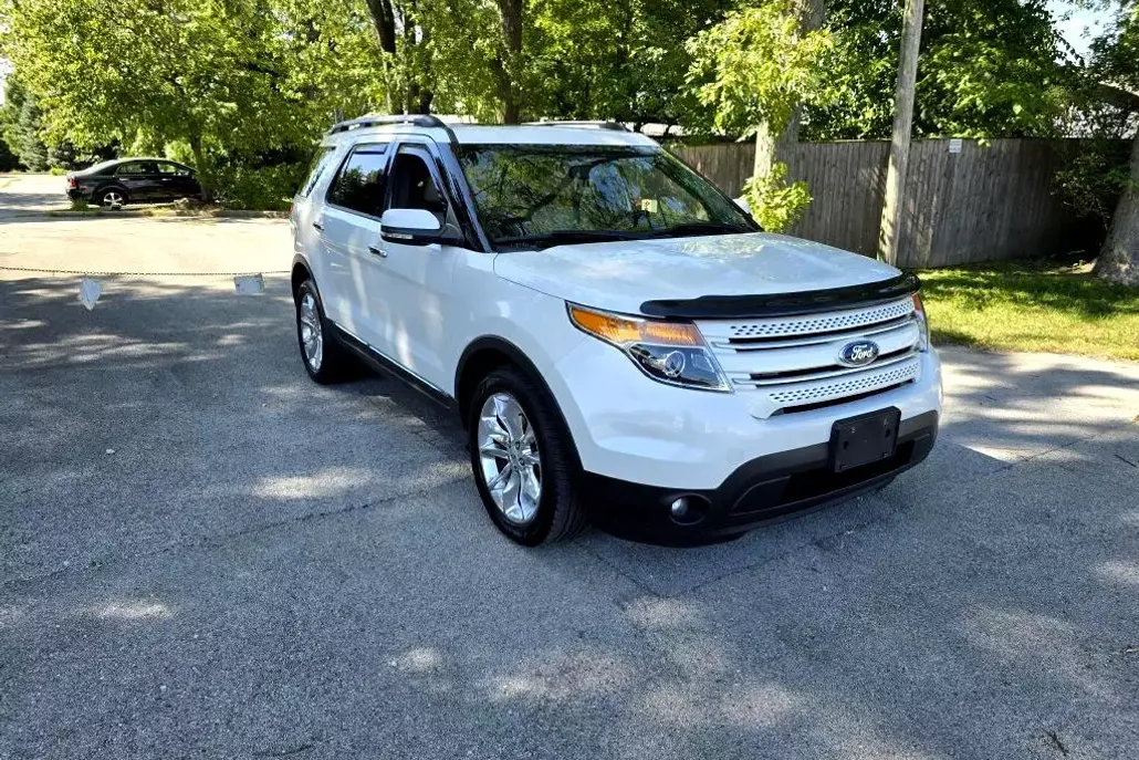 2013 Ford Explorer Limited photo 1