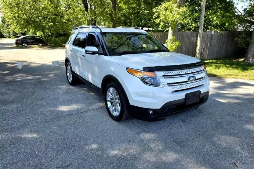 2013 Ford Explorer Limited photo 1