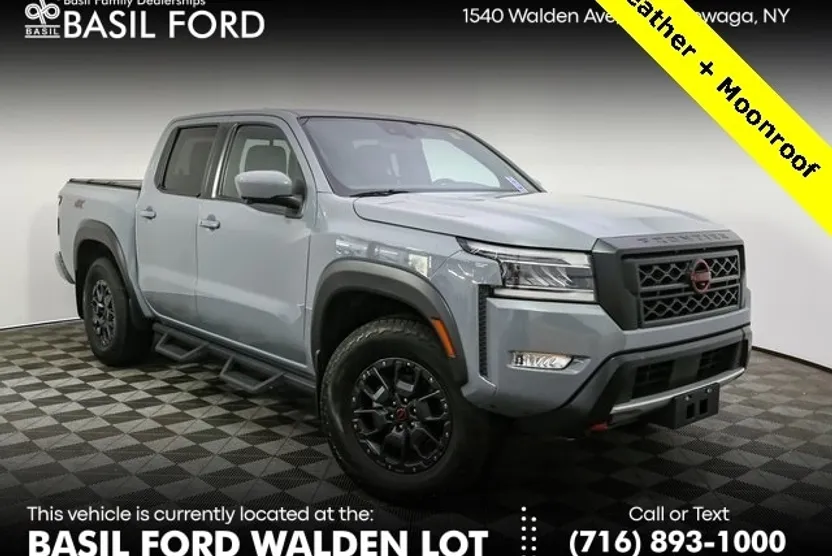 2022 Nissan Frontier PRO-4X photo 1