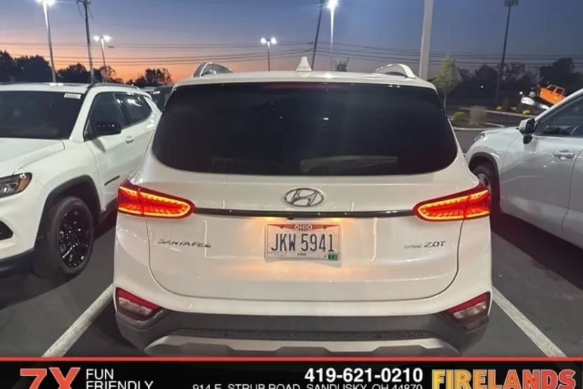2020 Hyundai Santa Fe Limited 2.0T photo 1