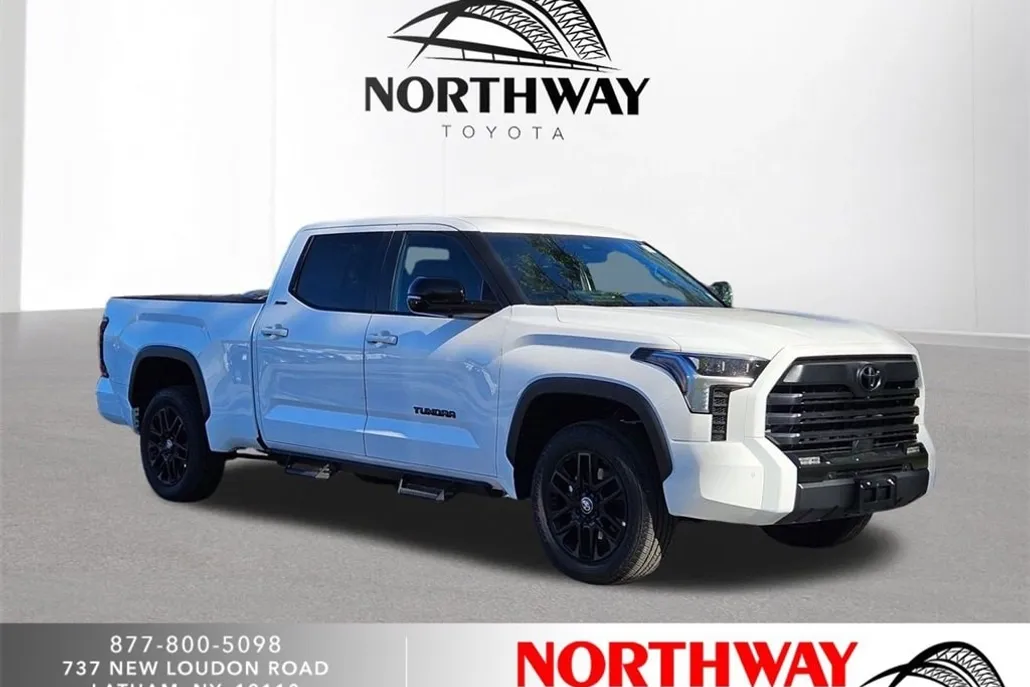 2026 Toyota Tundra Limited CrewMax photo 1
