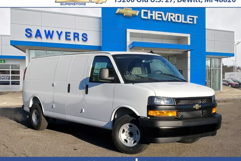 2025 Chevrolet Express Cargo 2500 photo 1