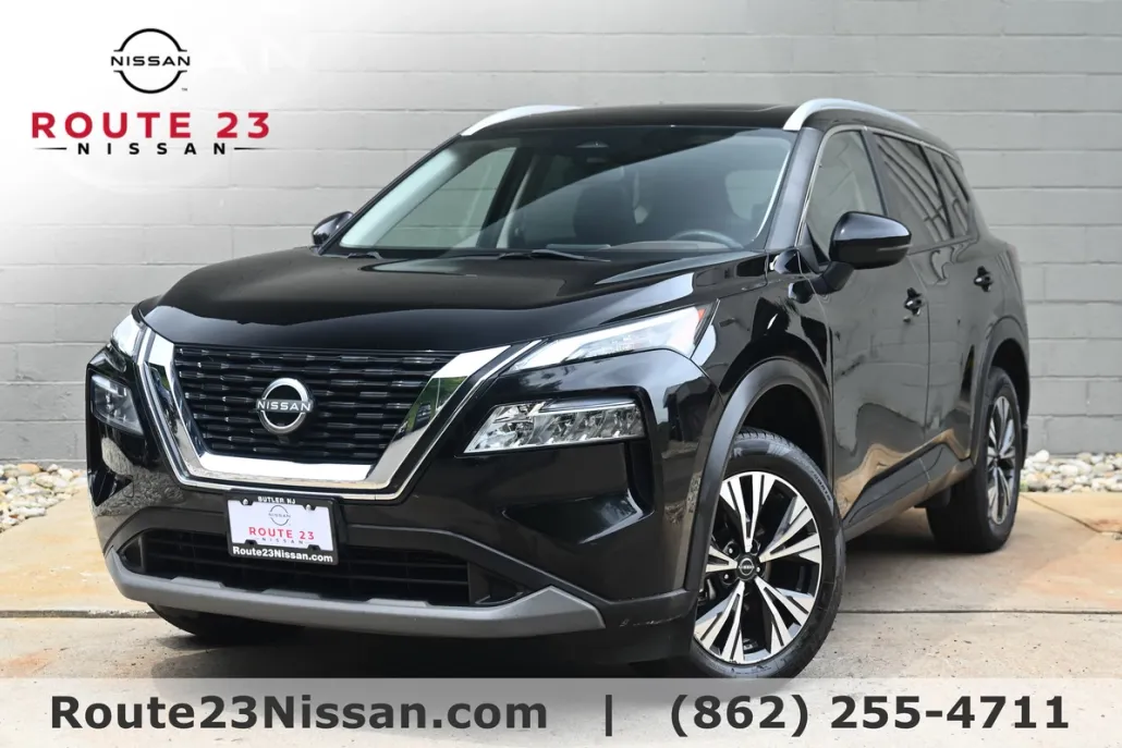 2022 Nissan Rogue SV photo 1