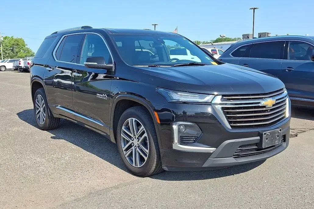 2023 Chevrolet Traverse High Country photo 1