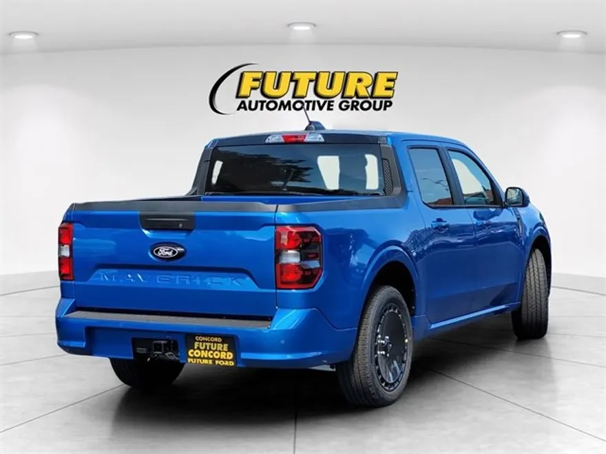 2025 Ford Maverick photo 1