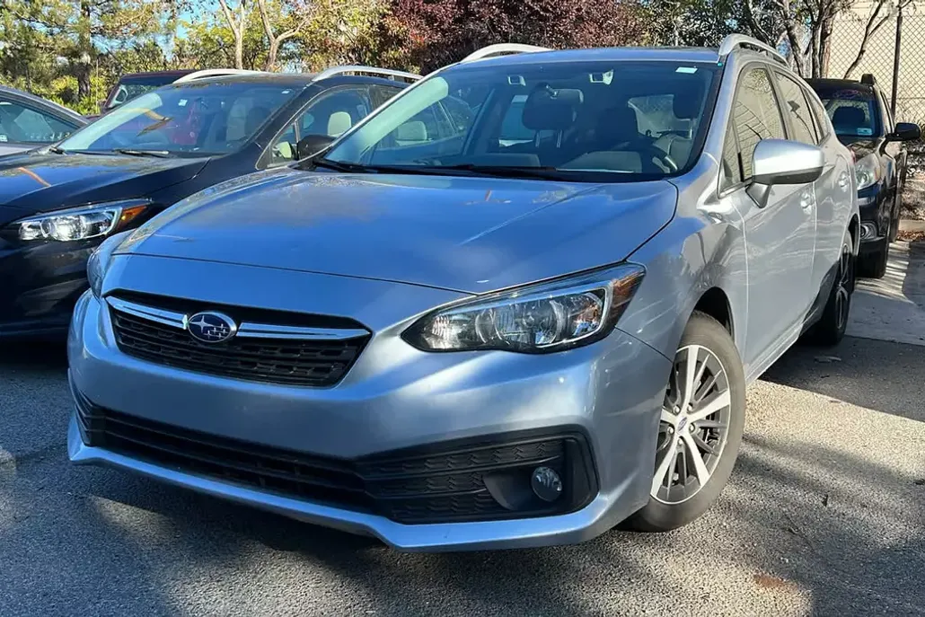 2020 Subaru Impreza Premium photo 1