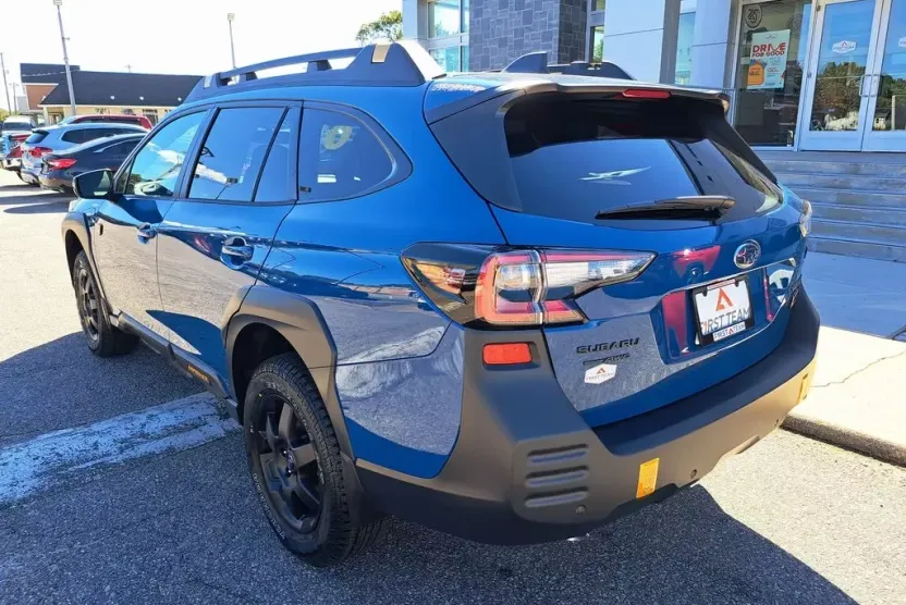 2025 Subaru Outback Wilderness photo 1