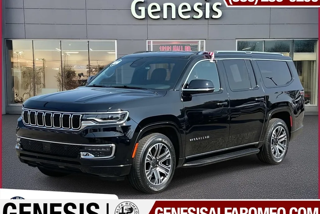 2024 Jeep Wagoneer L Series II photo 1