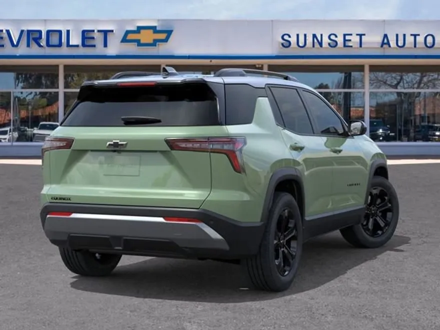 2026 Chevrolet Equinox LT photo 1