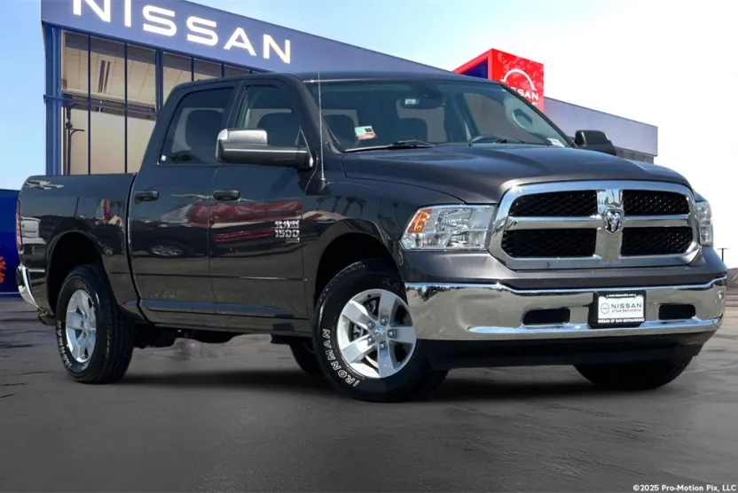 2023 Ram 1500 Classic SLT photo 1