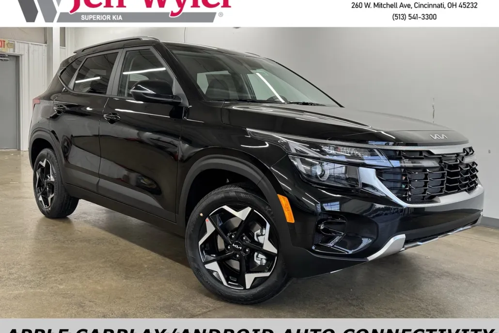 2025 Kia Seltos S photo 1