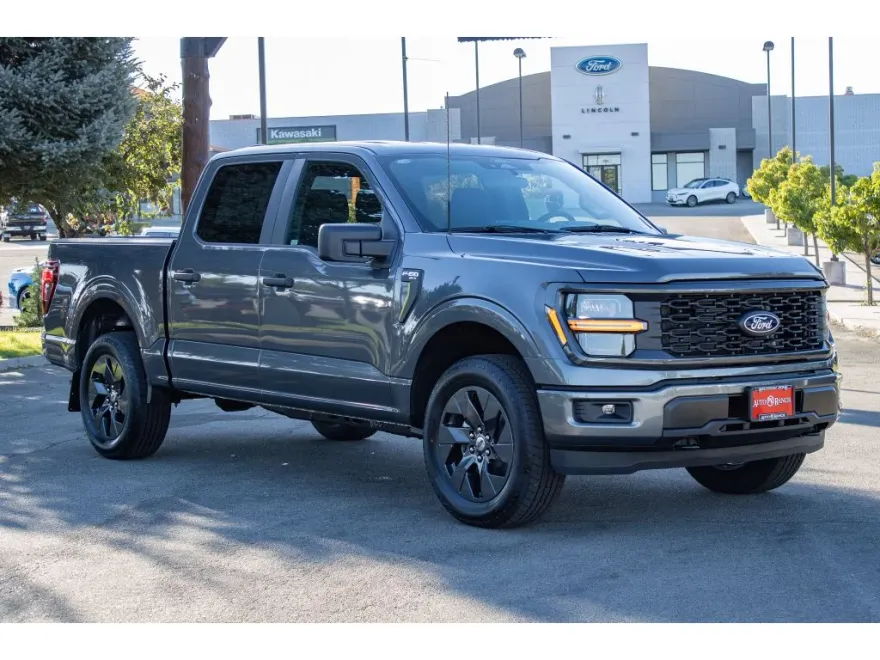2025 Ford F-150 STX photo 1