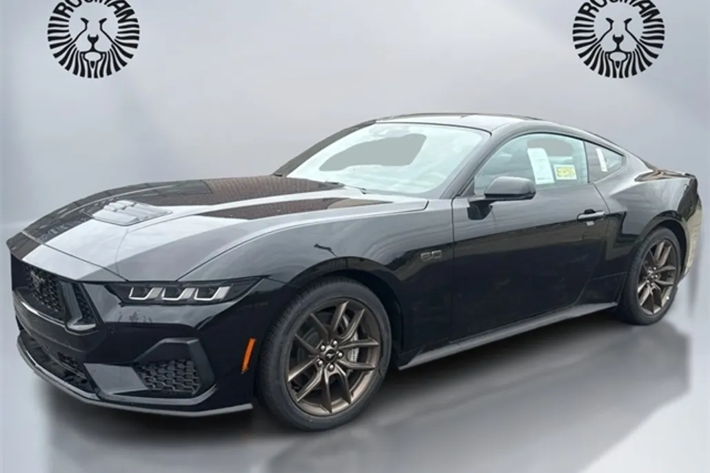 2025 Ford Mustang GT Premium photo 1