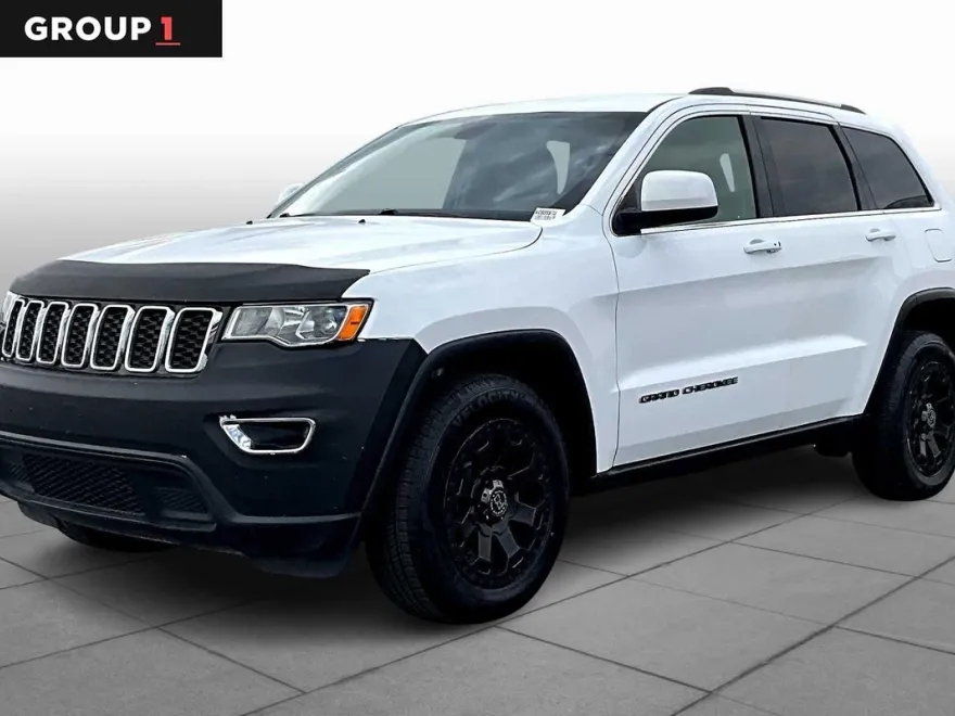 2019 Jeep Grand Cherokee Laredo E photo 1
