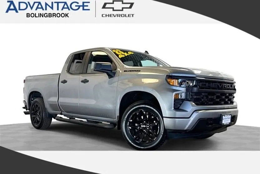 2023 Chevrolet Silverado 1500 Custom photo 1