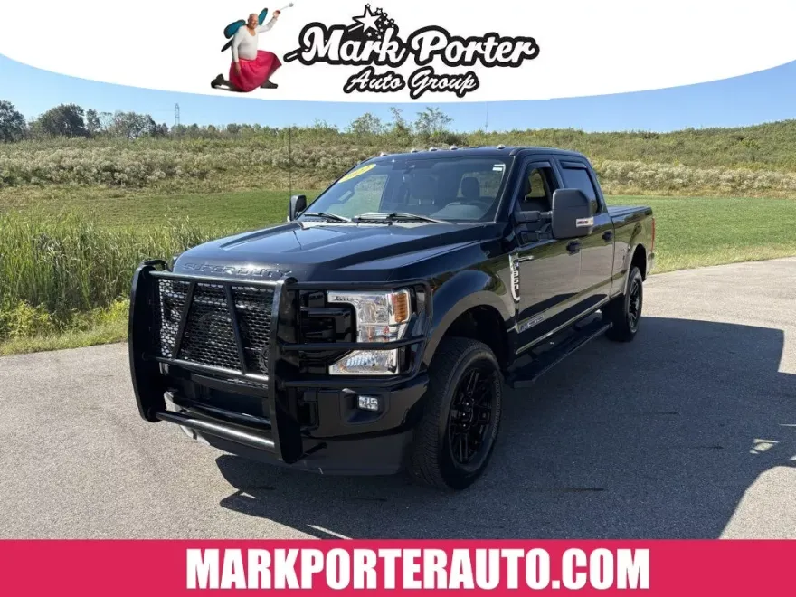 2022 Ford F-350 XLT photo 1