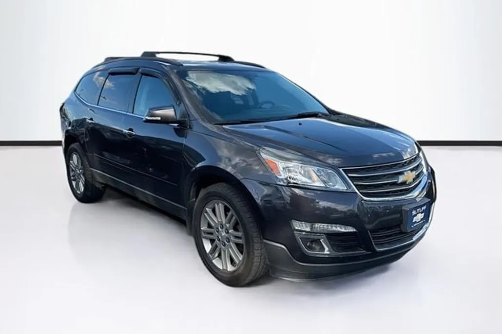 2015 Chevrolet Traverse 1LT photo 1
