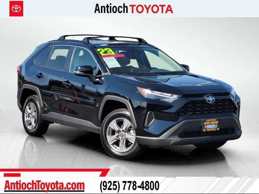 2023 Toyota RAV4 Hybrid XLE photo 1