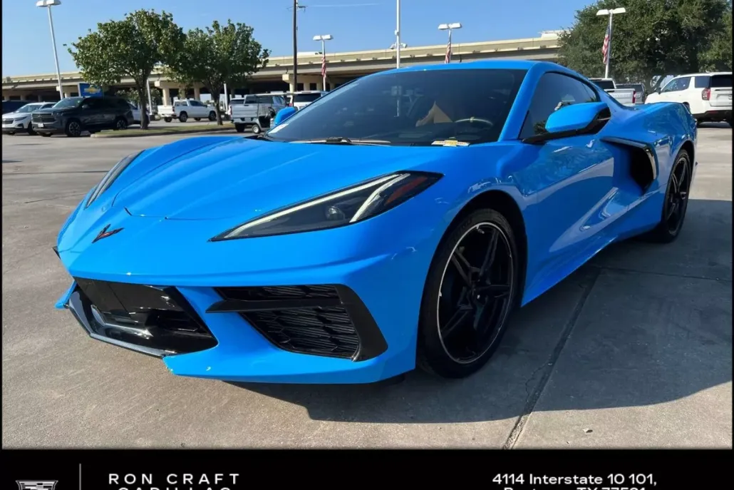 2021 Chevrolet Corvette Stingray 2LT photo 1