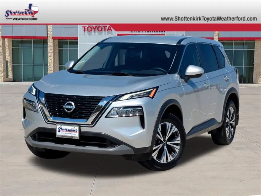 2022 Nissan Rogue SV photo 1