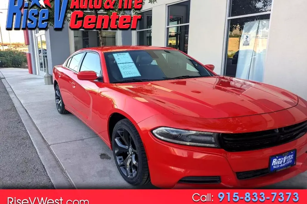 2021 Dodge Charger SXT photo 1