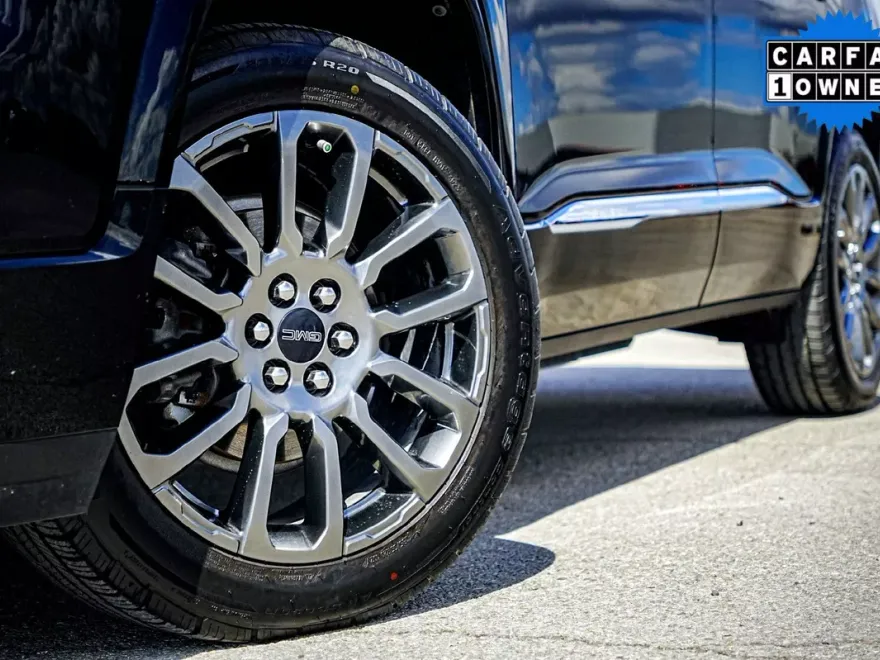 2022 Gmc Acadia Denali photo 1