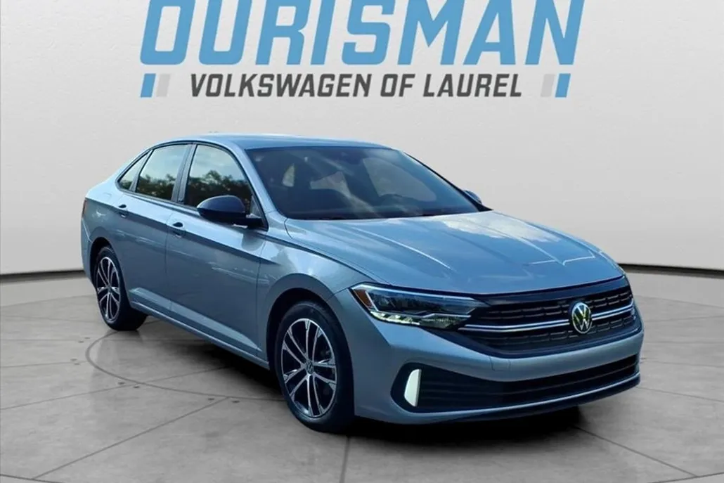 2024 Volkswagen Jetta 1.5T Sport photo 1