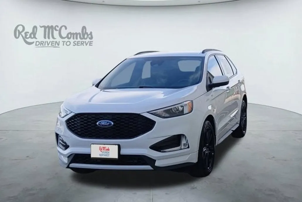2022 Ford Edge ST-Line photo 1