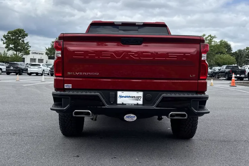 2024 Chevrolet Silverado 1500 LT Trail Boss photo 1